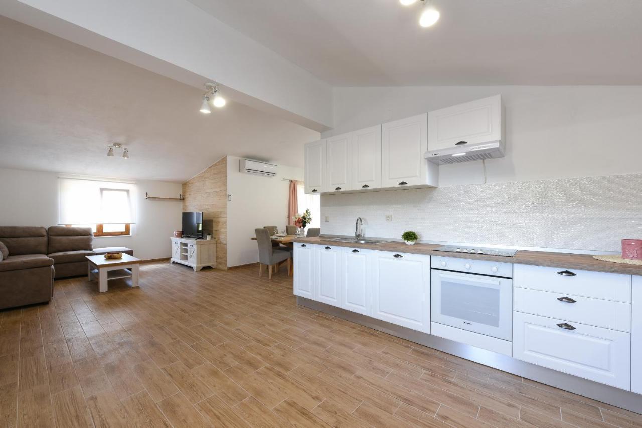Apartman Magas With Private Pool Vinjerac Εξωτερικό φωτογραφία