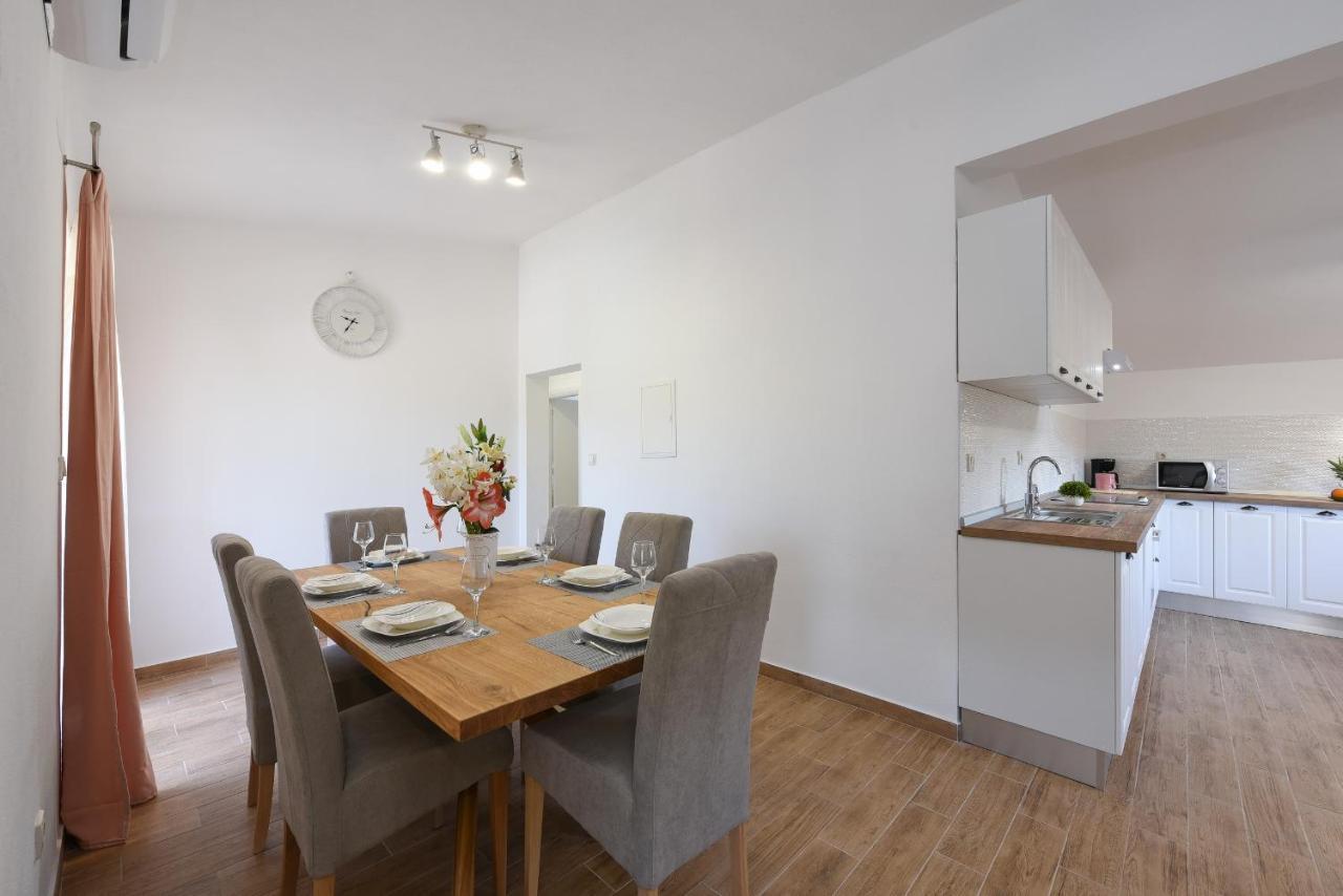 Apartman Magas With Private Pool Vinjerac Εξωτερικό φωτογραφία