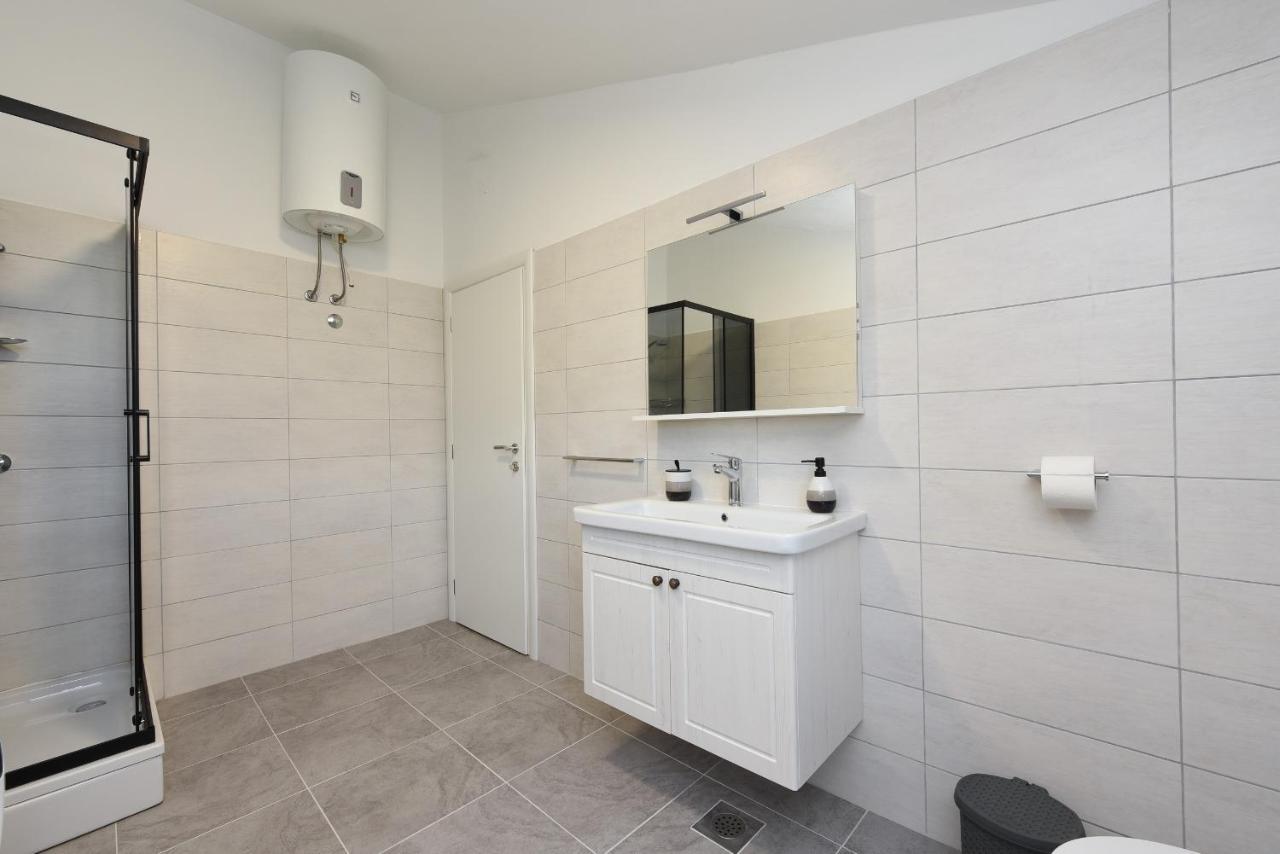 Apartman Magas With Private Pool Vinjerac Εξωτερικό φωτογραφία